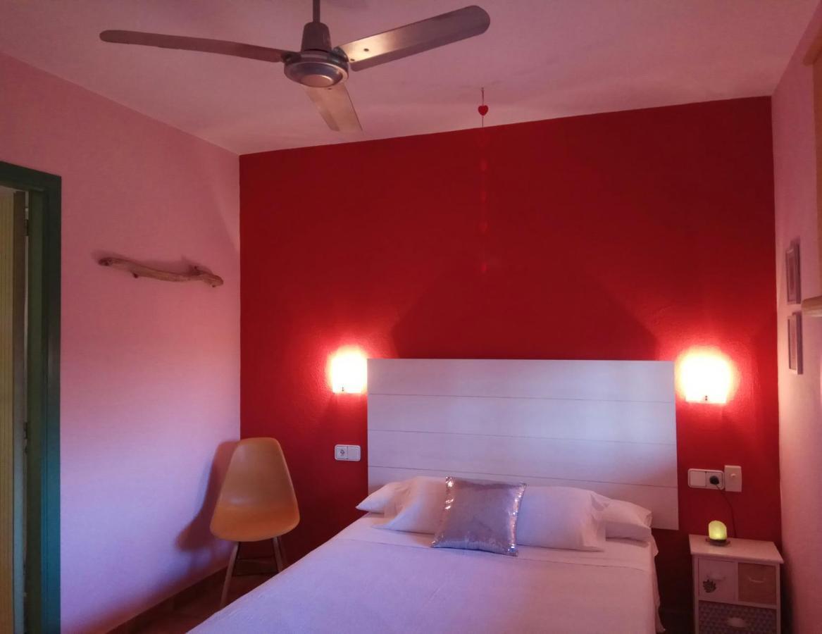 Casablanca El Petit Hotel Deltebre Bagian luar foto